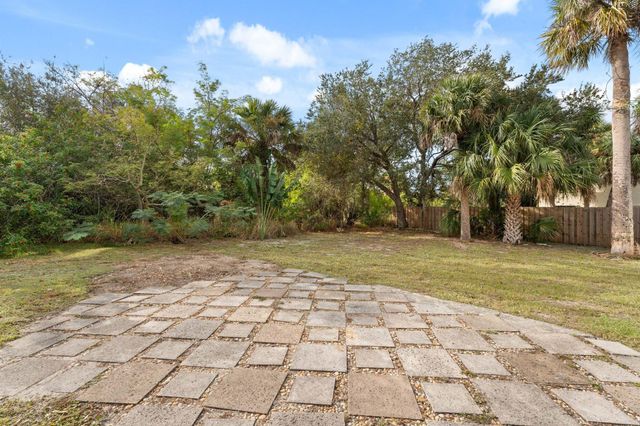 109 Riverview Drive, Jensen Beach, FL 34957