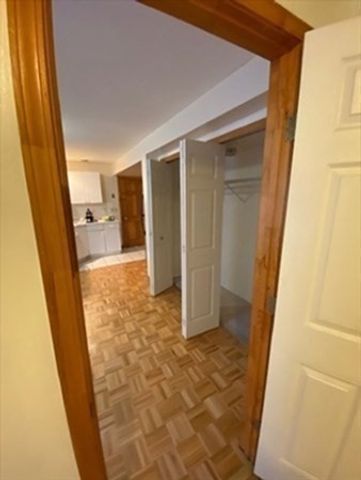 260 Aspinwall 0, Brookline, MA 02445