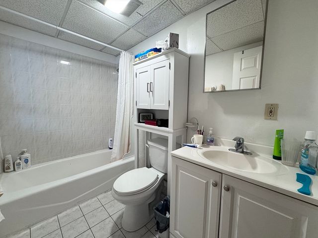 260 Aspinwall 0, Brookline, MA 02445