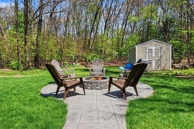 3381 Hanford Lane, Kalamazoo, MI 49009