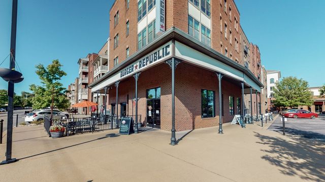 7833 Heaton Way, Nashville, TN 37211