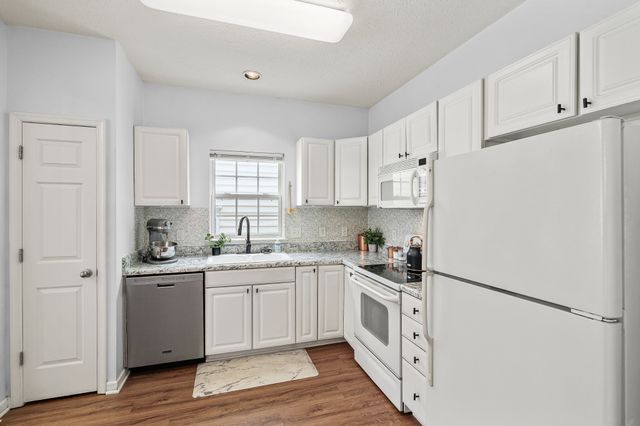 7833 Heaton Way, Nashville, TN 37211