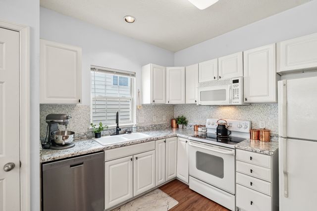 7833 Heaton Way, Nashville, TN 37211