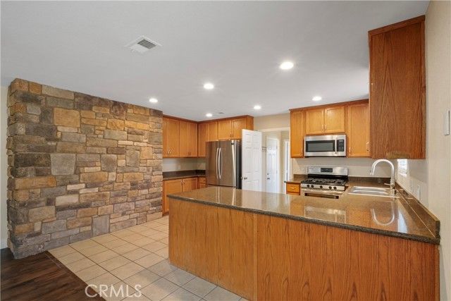 378 N 41st, Banning, CA 92220