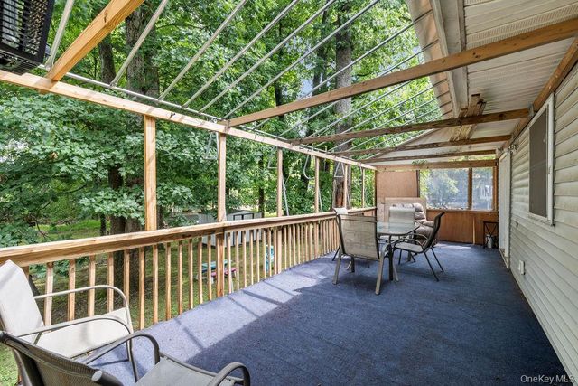 19 Glenbrook Road, Monsey, NY 10952