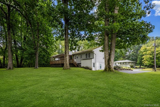 19 Glenbrook Road, Monsey, NY 10952