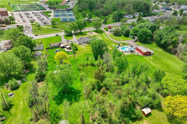1766 Lehigh Station Road, Henrietta, NY 14467