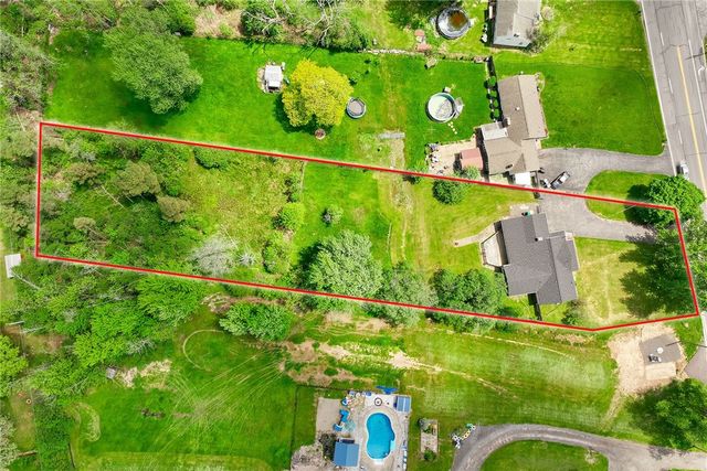 1766 Lehigh Station Road, Henrietta, NY 14467
