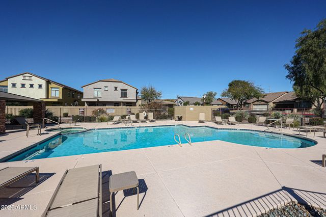 2725 E MINE CREEK Road 1238, Phoenix, AZ 85024