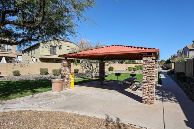 2725 E MINE CREEK Road 1238, Phoenix, AZ 85024