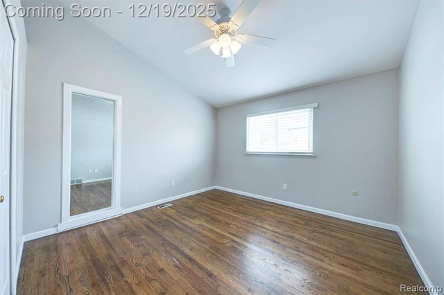 20193 Kemp Street, Clinton Township, MI 48035