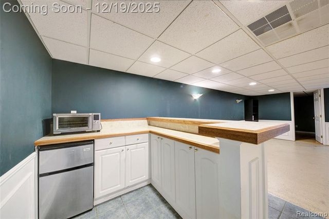 20193 Kemp Street, Clinton Township, MI 48035