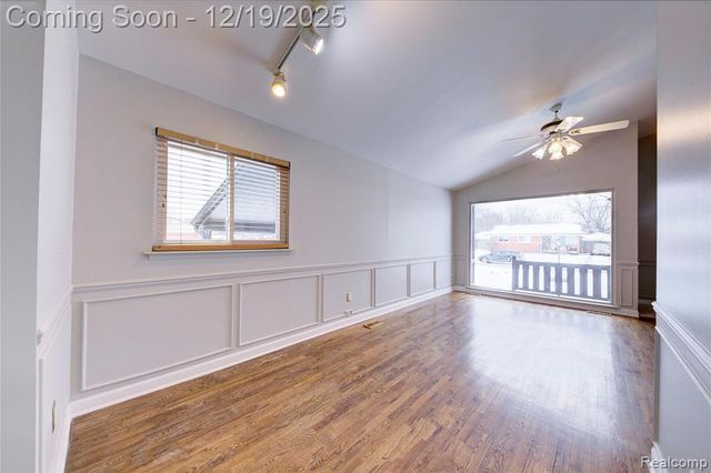 20193 Kemp Street, Clinton Township, MI 48035