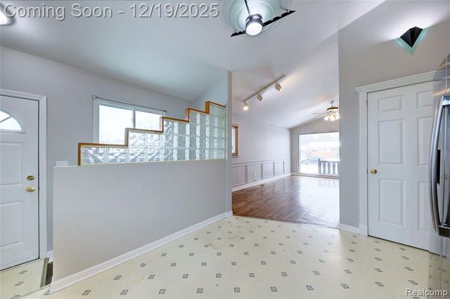 20193 Kemp Street, Clinton Township, MI 48035