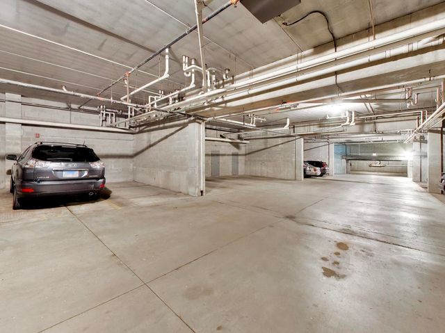 1107 Greenleaf Avenue 2I, Wilmette, IL 60091
