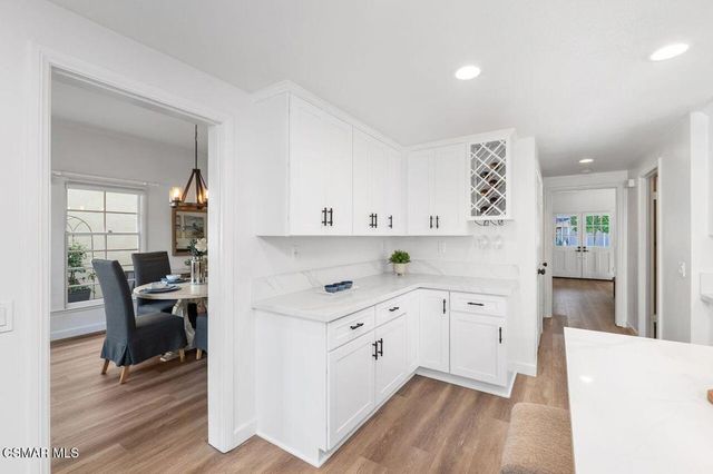 2935 Shadow Brook Lane, Westlake Village, CA 91361