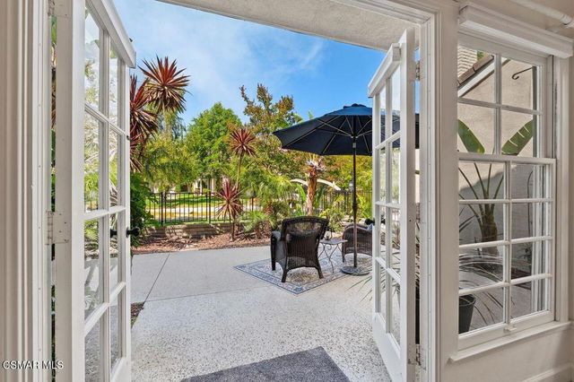 2935 Shadow Brook Lane, Westlake Village, CA 91361