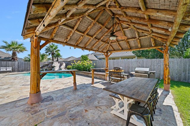 3709 Trent Cove Lane, Pearland, TX 77584