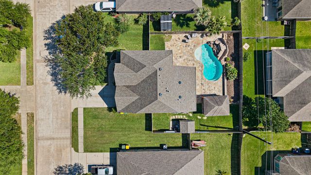 3709 Trent Cove Lane, Pearland, TX 77584
