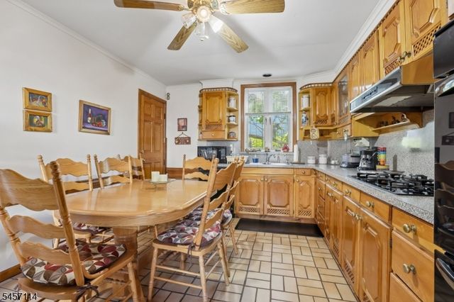 30 Somme St, Newark City, NJ 07105