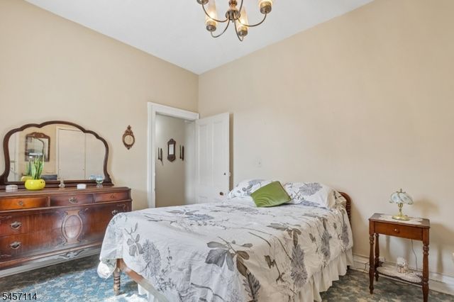 30 Somme St, Newark City, NJ 07105