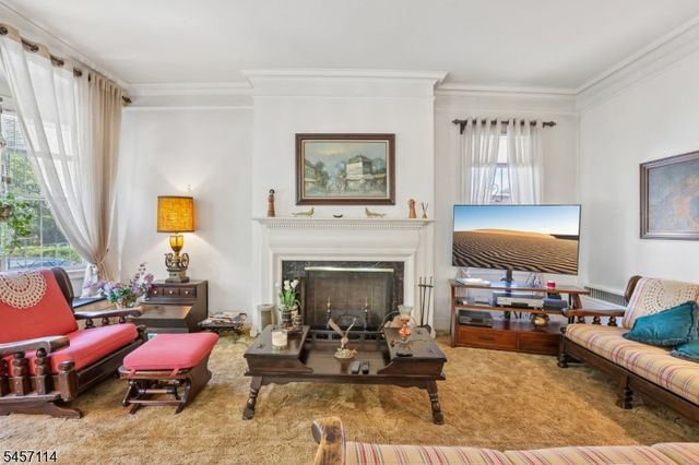 30 Somme St, Newark City, NJ 07105