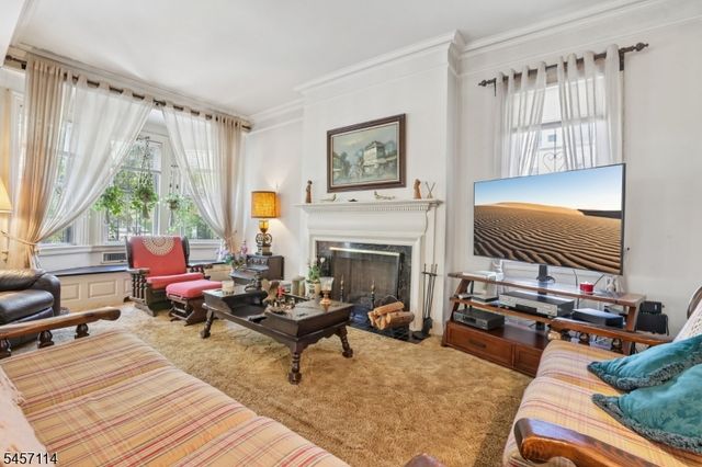 30 Somme St, Newark City, NJ 07105