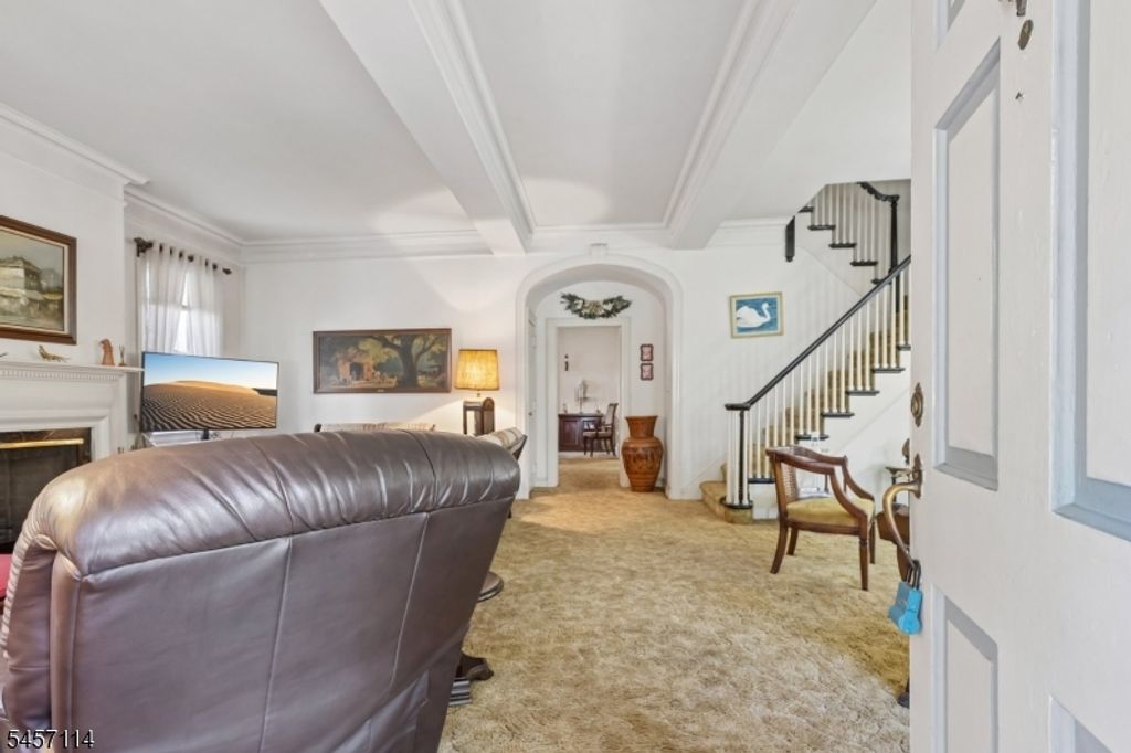 30 Somme St, Newark City, NJ 07105 — photo 5