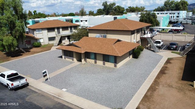 3352 W HARMONT Drive, Phoenix, AZ 85051