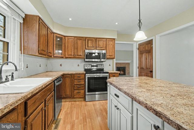 3517 ADA DRIVE, Mechanicsburg, PA 17050