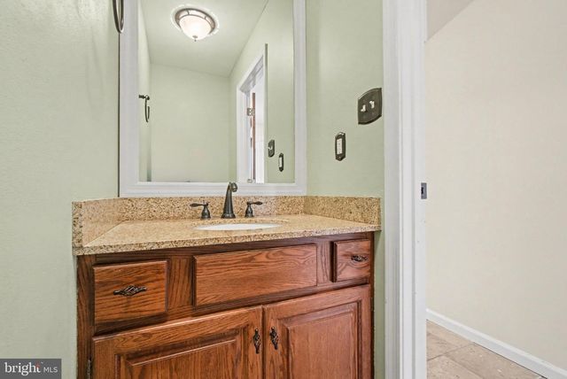 3517 ADA DRIVE, Mechanicsburg, PA 17050