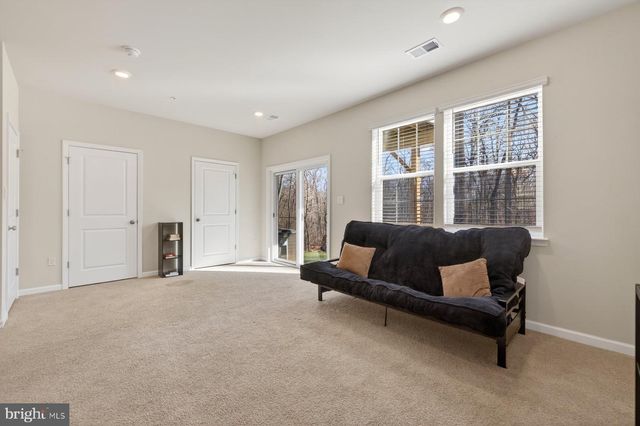 11824 WYNNIFRED PL, Glenn Dale, MD 20769