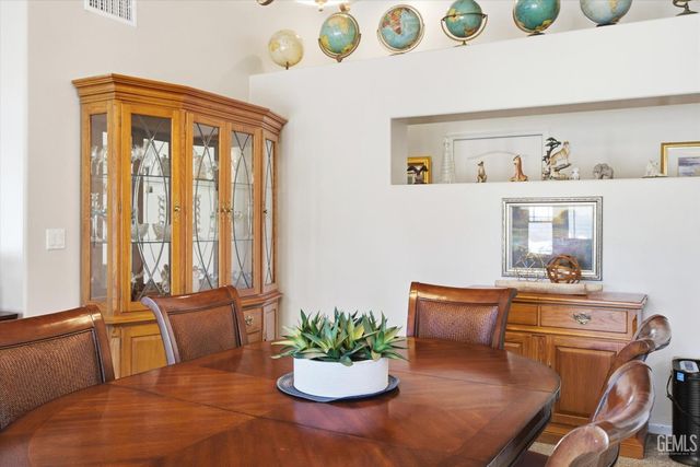 3206 Province Rose Street, Bakersfield, CA 93311