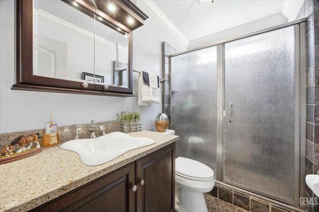 3206 Province Rose Street, Bakersfield, CA 93311