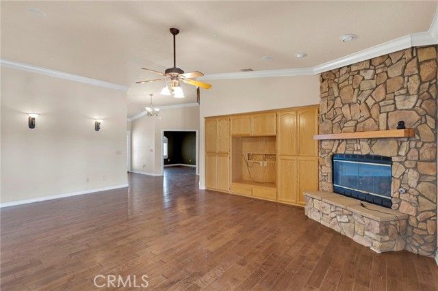 7091 Coriander, Oak Hills, CA 92344