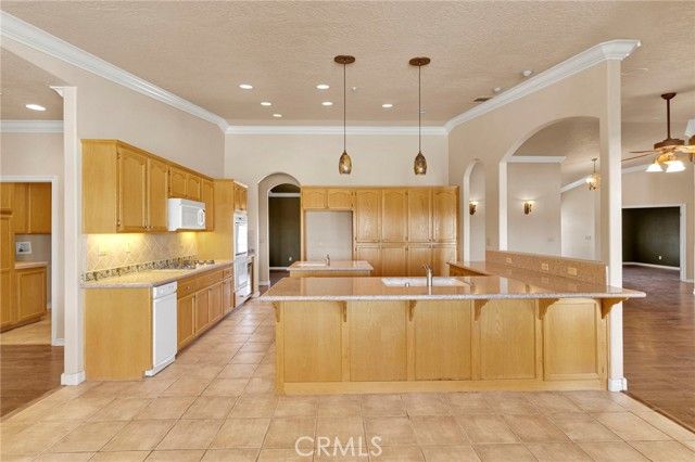 7091 Coriander, Oak Hills, CA 92344