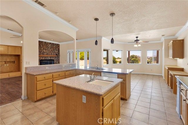 7091 Coriander, Oak Hills, CA 92344