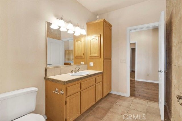 7091 Coriander, Oak Hills, CA 92344