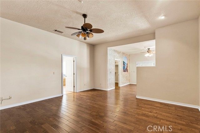 7091 Coriander, Oak Hills, CA 92344