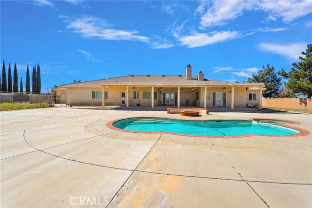 7091 Coriander, Oak Hills, CA 92344