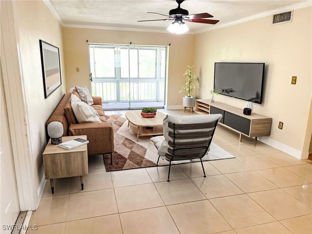 2828 Jackson ST E6, Fort Myers, FL 33901