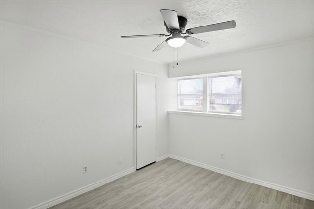 13811 Crosshaven Drive, Houston, TX 77015