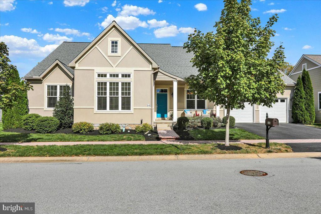 648 DORSET ST, Lititz, PA 17543