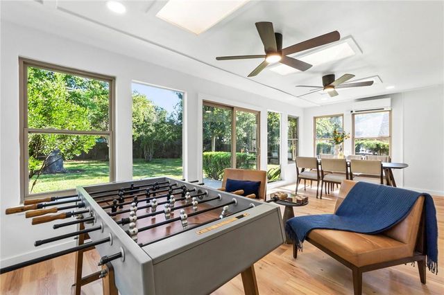 1004 Cripple Creek DR, Austin, TX 78758