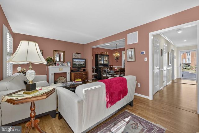 174 FAIRFIELD DR, Warrenton, VA 20186