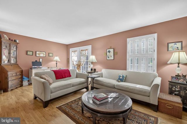 174 FAIRFIELD DR, Warrenton, VA 20186