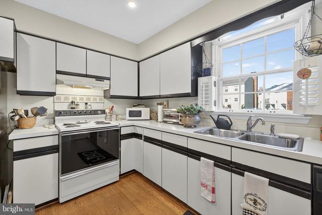 174 FAIRFIELD DR, Warrenton, VA 20186