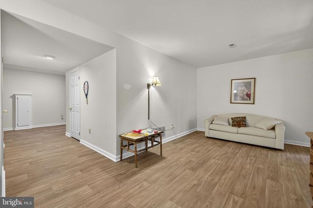 174 FAIRFIELD DR, Warrenton, VA 20186