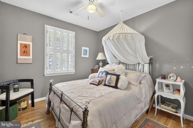 174 FAIRFIELD DR, Warrenton, VA 20186