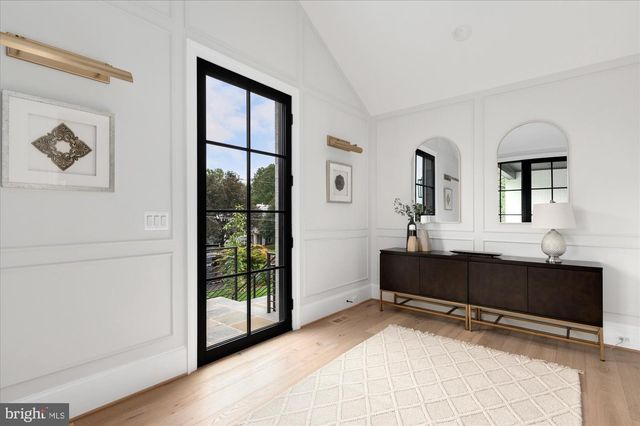 1446 COLA DR, Mclean, VA 22101